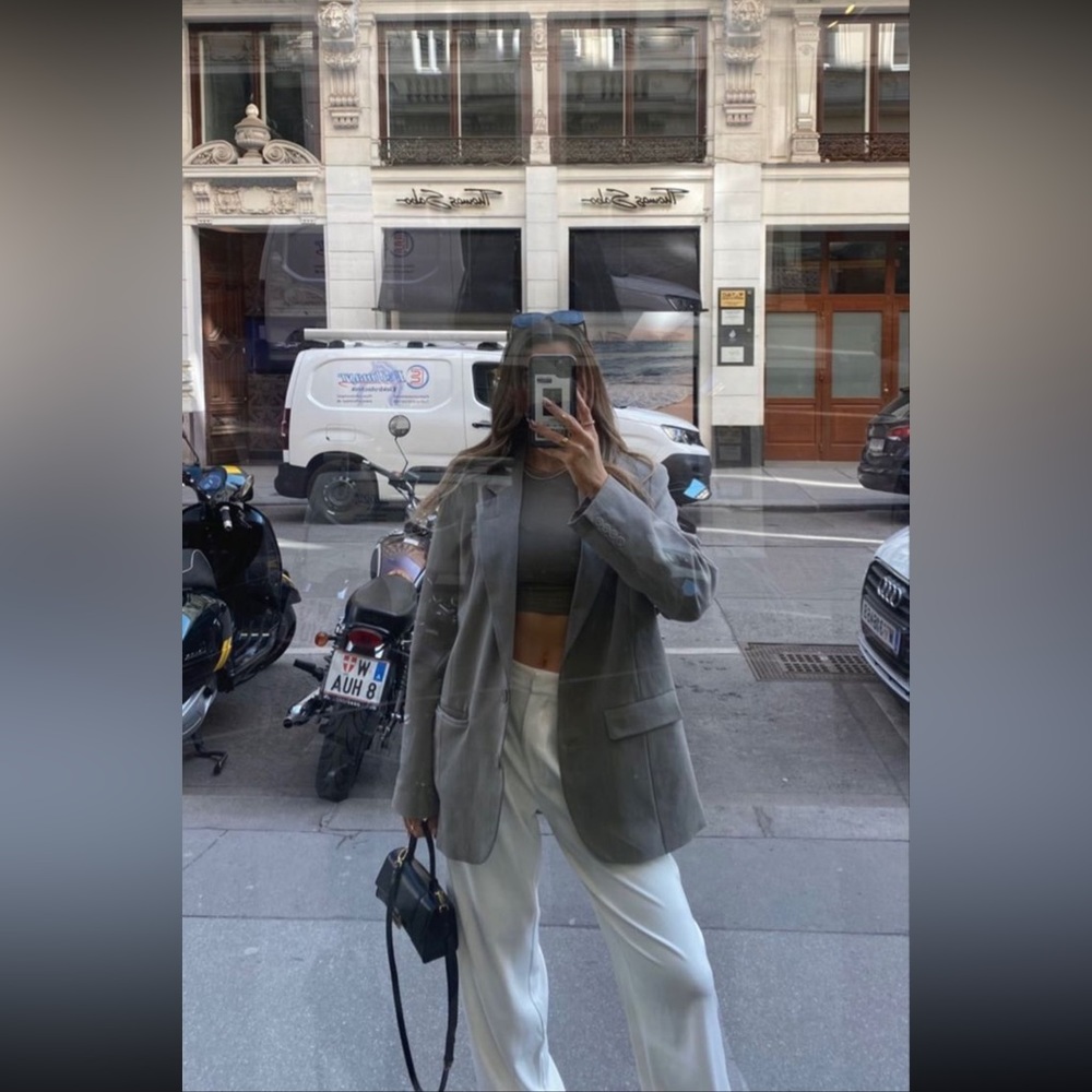 Chaiken sz 2 gray blazer